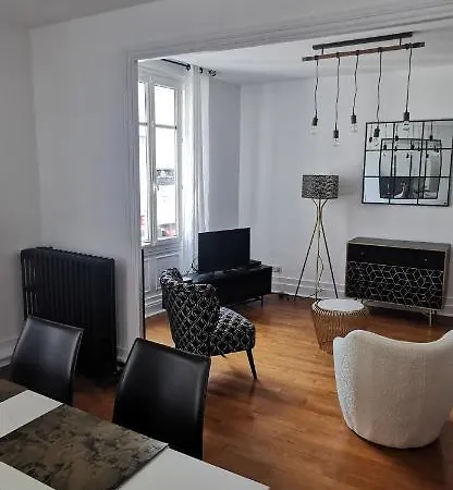 Jean Jaures Refait A Neuf * Tours